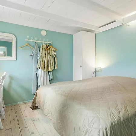 3 Bedroom Stunning In Feriehus